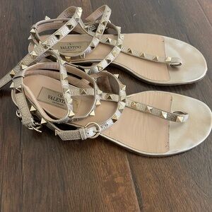 Valentino sandals size 8